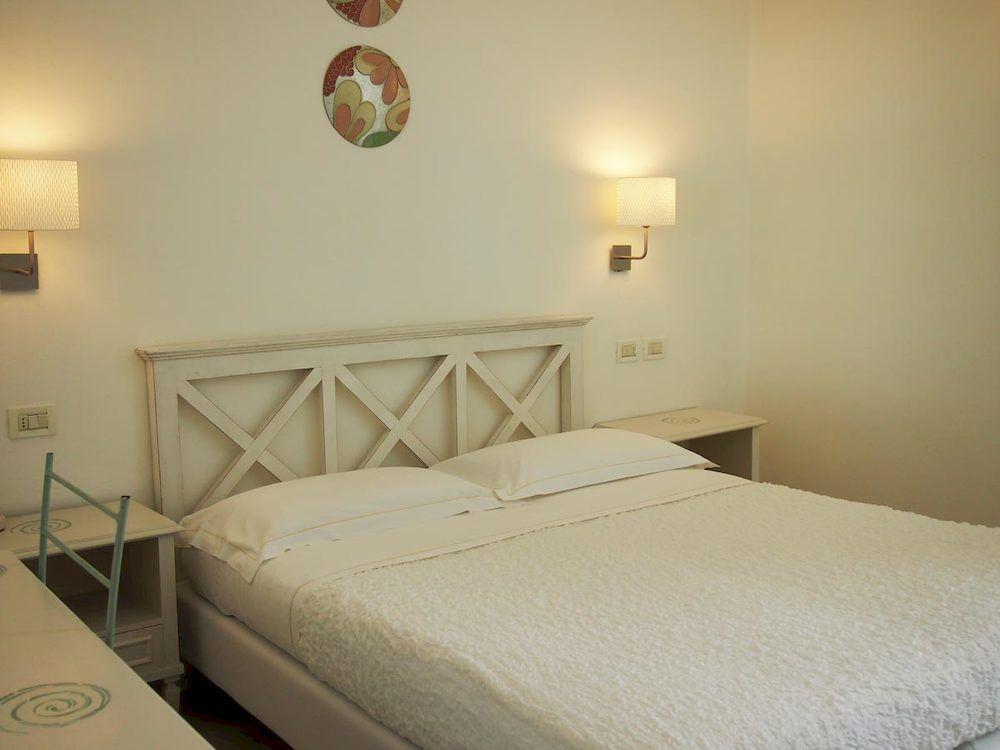 La Viareggina Hotel Viareggio Bagian luar foto