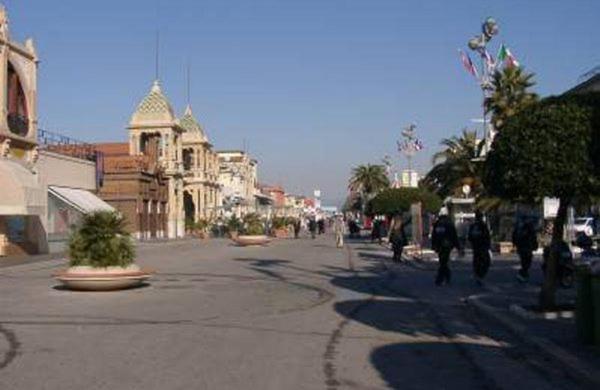 La Viareggina Hotel Viareggio Ruang foto